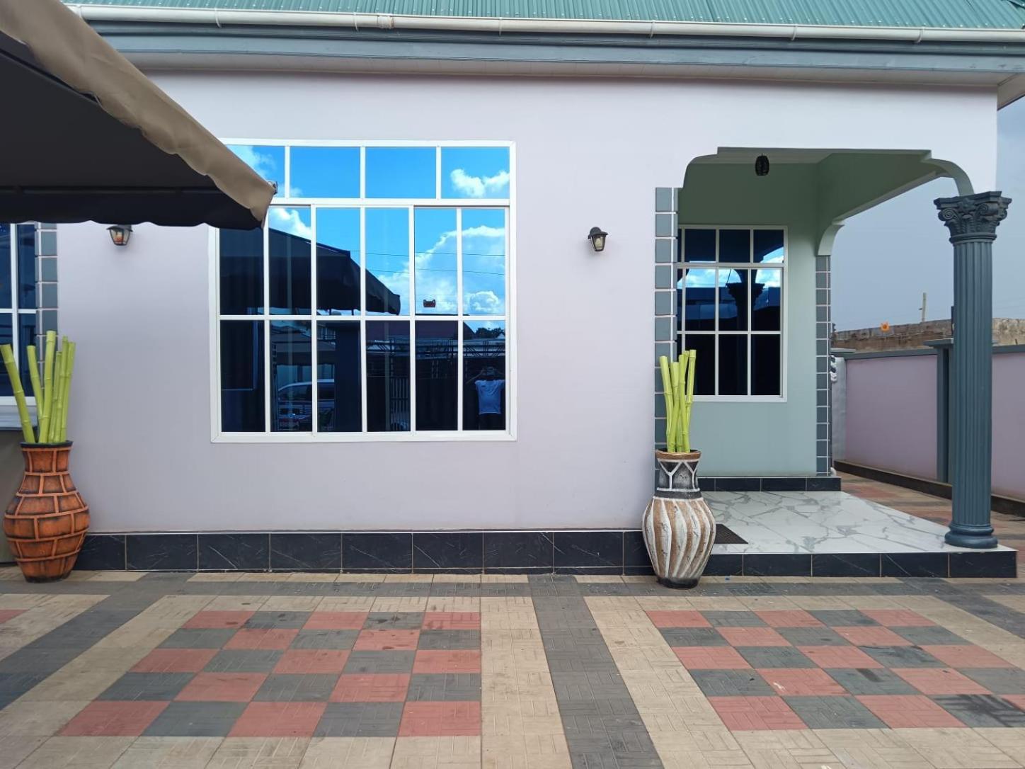 Hba Lodge Kahama Exterior photo